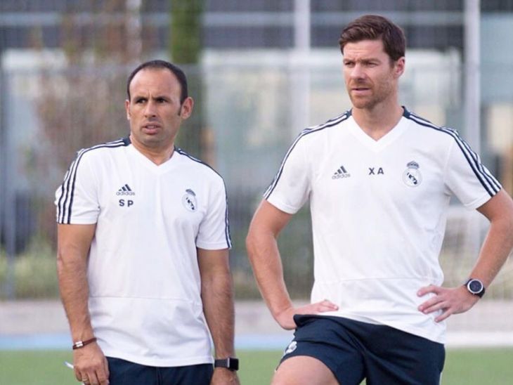 Sebastián Parrilla is Xabi Alonso's right hand in his career as a coach. Sebastián Parrilla is Xabi Alonso's right hand in his career as a coach.
