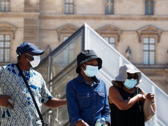 El 24% de los focos de coronavirus detectados desde la desescalada en mayo ocurrieron en empresas.