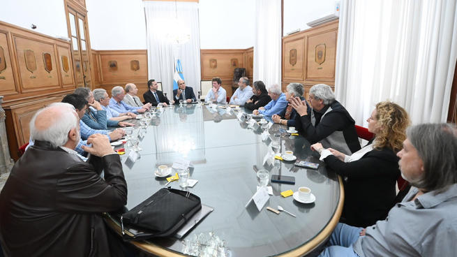 La CGT con el Gobierno en la reunión del lunes.&nbsp;