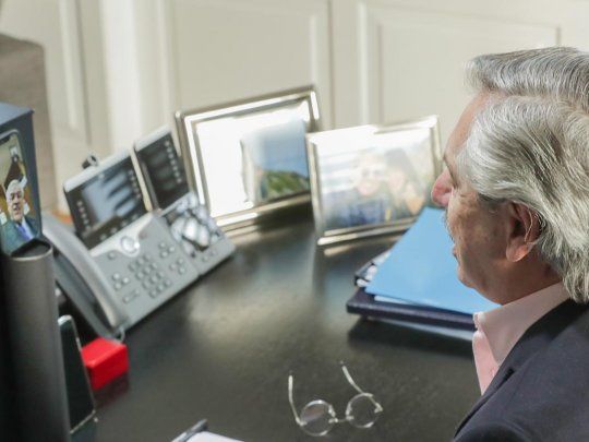 Alberto habló con Piñera por videoconferencia.