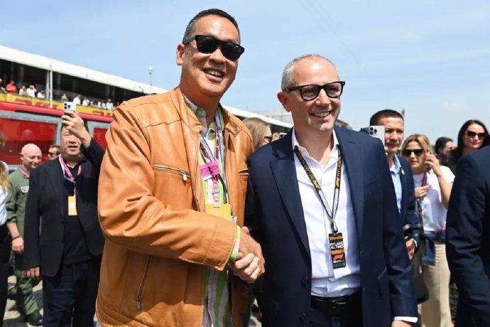 Srettha Thavisin, Primer Ministro de Tailandia, y Stefano Domenicali, Consejero Delegado, Formula One Group