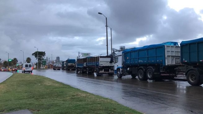 Transportistas rechazan las medidas de control del gobierno. 