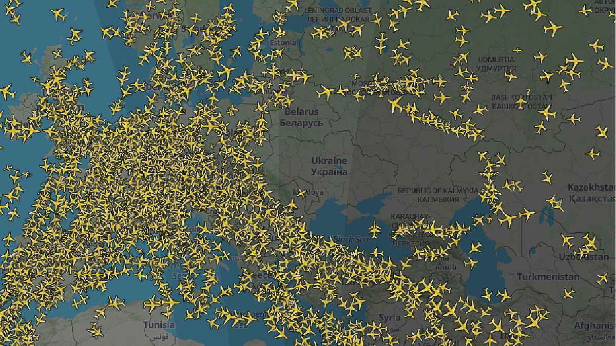 How the closure of airspace in Ukraine affects flights