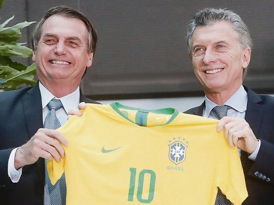 Simbiosis. El ultraderechista Jair Bolsonaro es el principal militante extranjero de la reelección de Macri.
