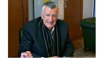 Gobernador José Luis Gioja.