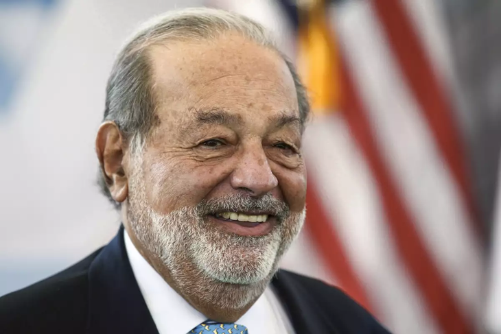 Carlos Slim Helú, el hombre más rico de México y América Latina. Carlos Slim Helú, el hombre más rico de México y América Latina.