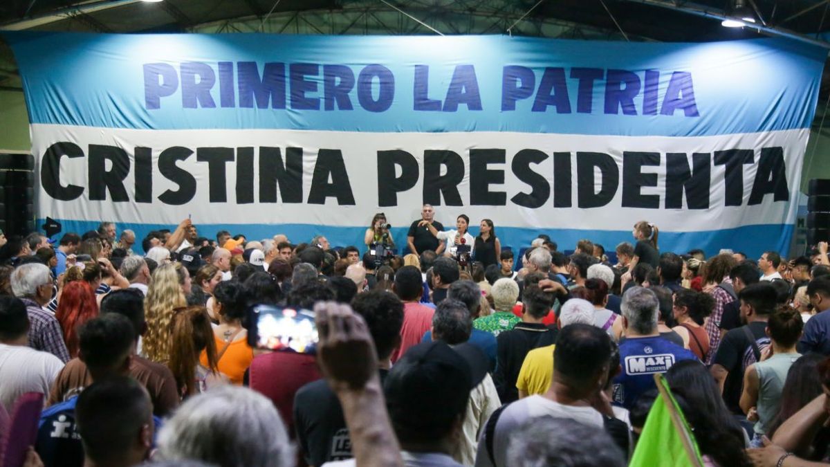 Cristina Fernández de Kirchner vs Ricardo Quintela: the deadline to challenge expires and the PJ electoral board is defined