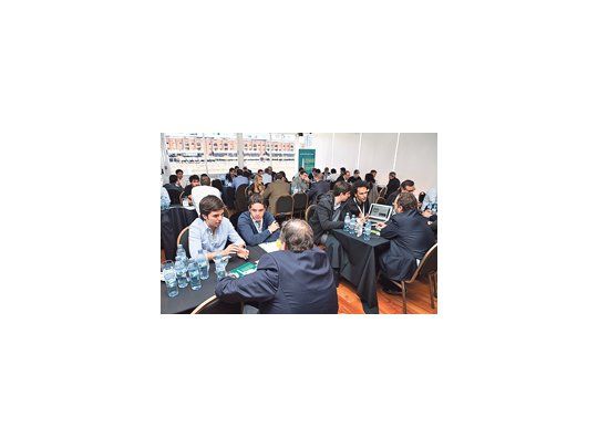 El encuentro  en el que participaron 20 fondos de inversión de diferentes partes del mundo tuvo lugar en el Yacht Club de Puerto Madero.