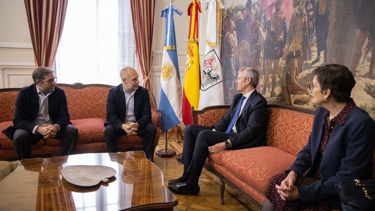 Rodríguez Larreta recibió al presidente de la Xunta de Galicia y del Partido Popular (PP)
