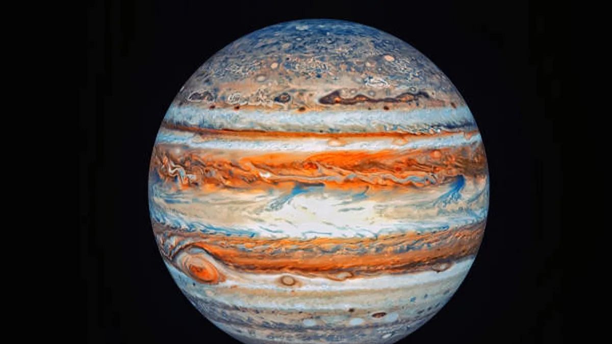 New image from NASA: a dolphin moving on Jupiter?