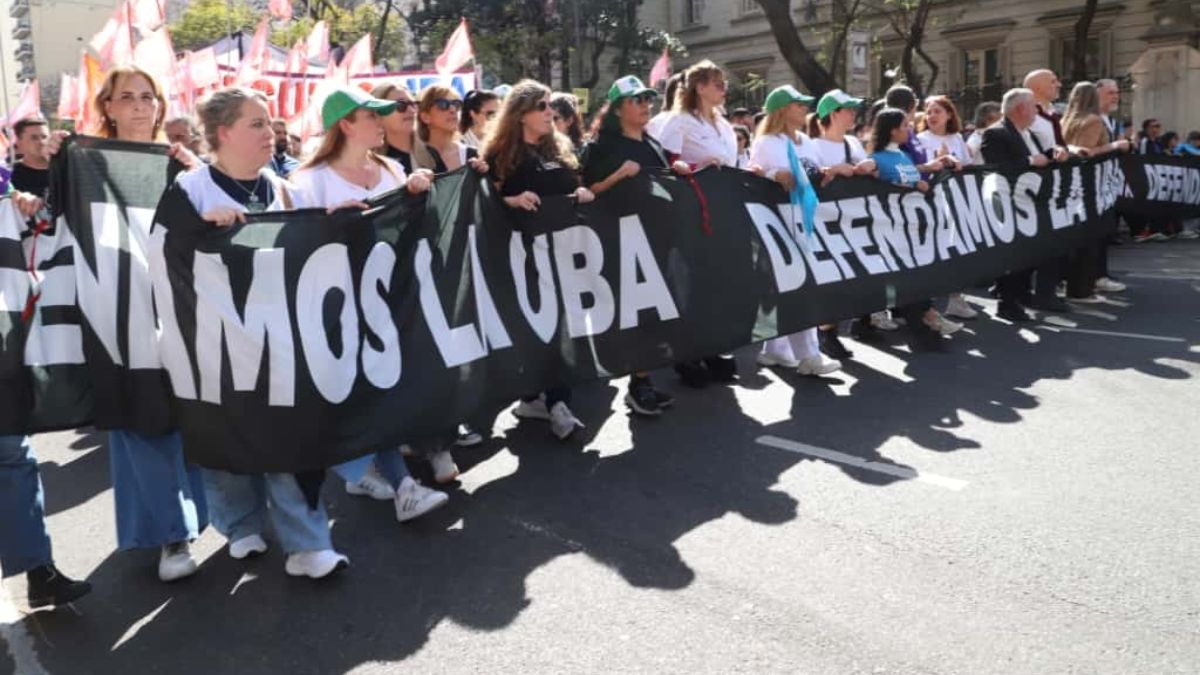 Marcha Federal Universitaria en VIVO: cu�les son los principales reclamos y a qu� hora es el acto central