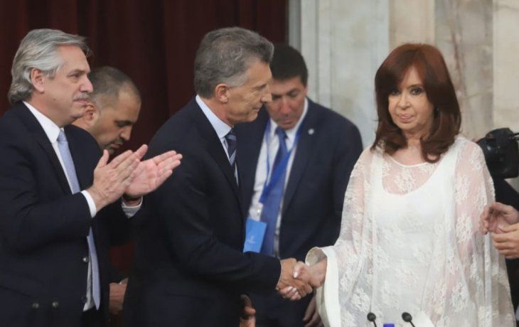 macri: son todas fabulas, cristina no me amenazo, ni me propuso nada raro