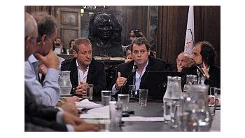 El titular de la empresa estatal porteña de subterráneos, Juan Pablo Piccardo, defendió la letra del proyecto de ley del PRO.