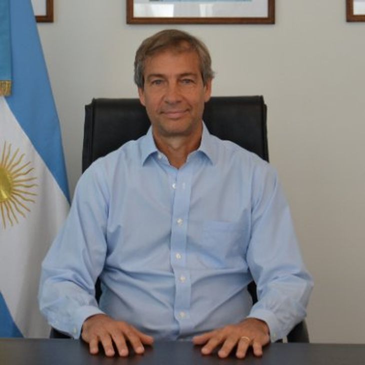 El superintendente de Servicios de Salud, Gabriel Oriolo, explicó como funcionará la nueva resolución.