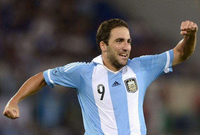 El Pipita recibió el llamado de Francia, pero siempre soñó con vestir la camiseta de Argentina. El Pipita recibió el llamado de Francia, pero siempre soñó con vestir la camiseta de Argentina.