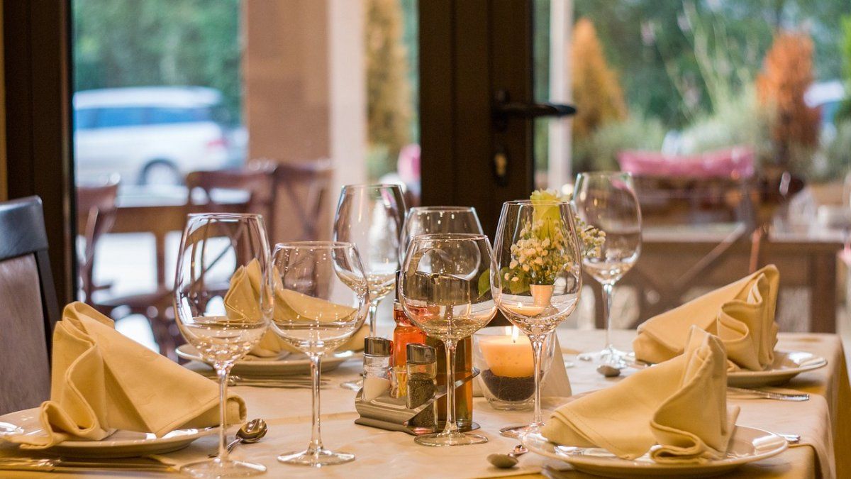 high inflation but full restaurants