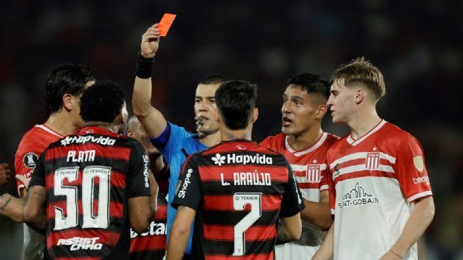 Polémica: Conmebol anuló la expulsión a Plata tras el comunicado de Flamengo