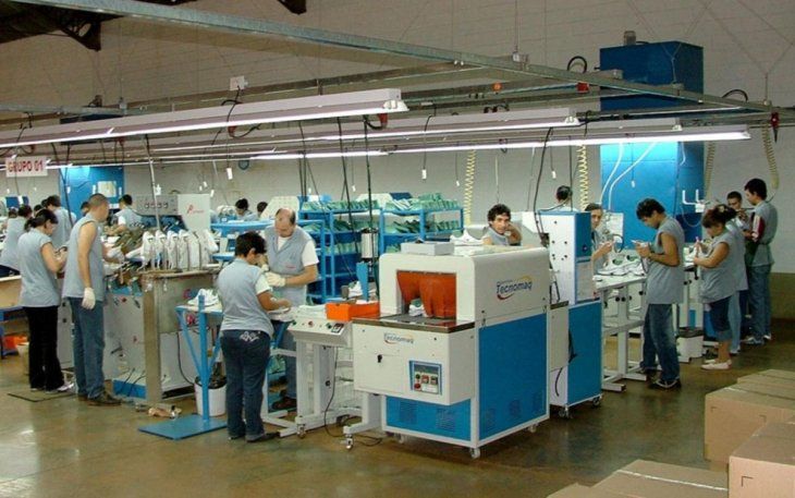 enalty desembarcó en el país en 1998
