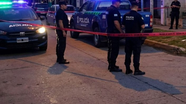 Luego del hecho, el hijo de la víctima quedó bajo resguardo de su padre.