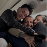 Una de las fotos que publicó Kunno sobre Nodal y Aguilar. Una de las fotos que publicó Kunno sobre Nodal y Aguilar.