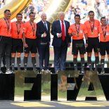 Argentina tiene que elegir a su representante en la Copa del Mundo de Estados Unidos, México y Canadá. Argentina tiene que elegir a su representante en la Copa del Mundo de Estados Unidos, México y Canadá.