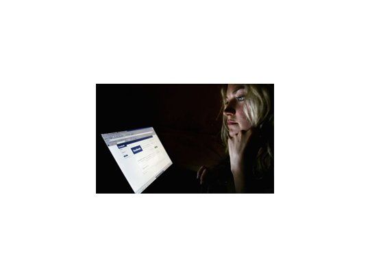 Facebook dejó sin podio a Yahoo! (es el tercer sitio más visitado en la web)