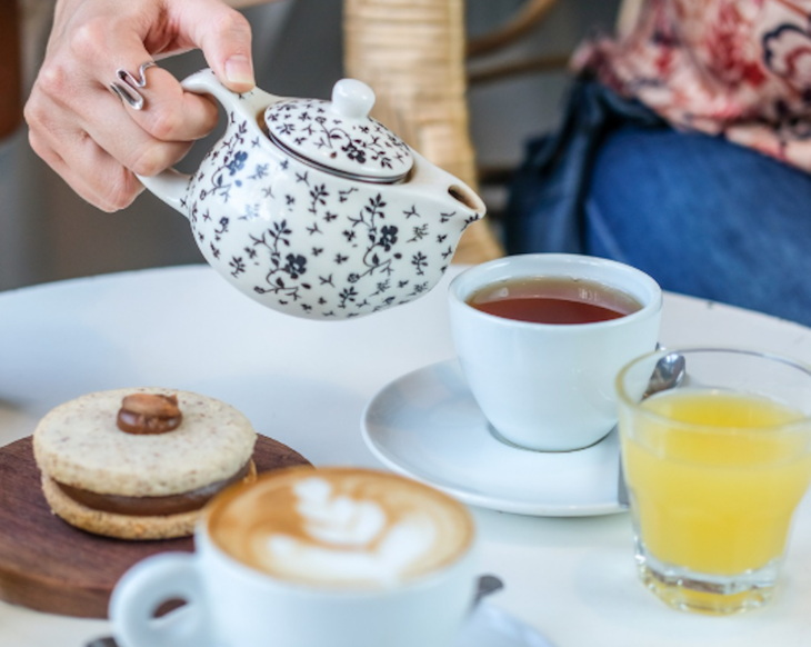 Bilbo tiene locales en La Pampa 5501, Villa Urquiza; Beláustegui 802, Villa Crespo; Crisólogo Larralde 6293, Saavedra; Centro Cultural Recoleta, Junín 1930, Recoleta. Bilbo tiene locales en La Pampa 5501, Villa Urquiza; Beláustegui 802, Villa Crespo; Crisólogo Larralde 6293, Saavedra; Centro Cultural Recoleta, Junín 1930, Recoleta.