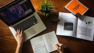 Este curso de manejo de redes sociales es ideal para comendzar a trabajar freelance.&nbsp;