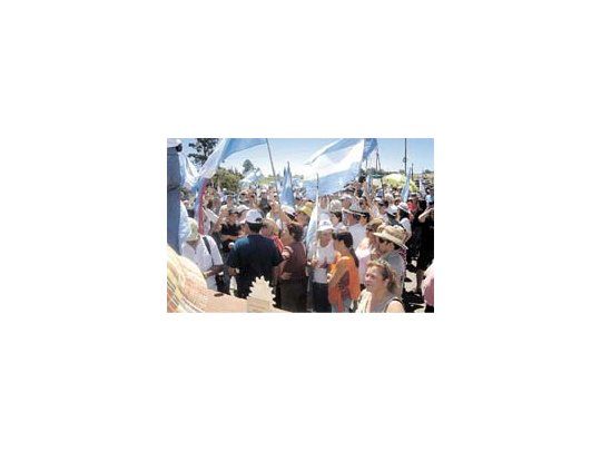 Los asambleístas se reunieron anoche para definir cuáles serán las acciones que desarollarán a partir de este nuevo hecho.