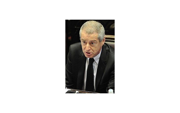 Jorge Landau.