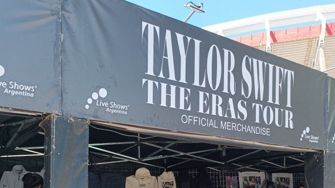Ya está a la venta el merchandising oficial de Taylor Swift