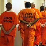 Mendoza propone el uso de uniformes naranjas en cárceles. Mendoza propone el uso de uniformes naranjas en cárceles.