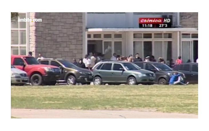La novedad causó desazón e indignación entre los familiares de los tripulantes