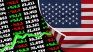 Obviamente, el impacto directo probablemente se traduciría en un crecimiento más lento también para otras economías. Si la economía china no crece tan rápido, es posible que otros países puedan exportar menos a China.Pero creo que no está claro porque podría haber una especie de efecto dominó si una parte de la economía china va mal o si la industria china no puede sacar provecho de las exportaciones como lo ha hecho en el pasado. El gobierno podría verse incentivado a estimular el crecimiento en otras áreas, sobre todo, ya sabes, fomentando potencialmente la construcción, la inversión en infraestructura, ese tipo de cosas en las que tienen más capacidad para estimular el crecimiento rápidamente. Y luego, otros países que exportan materiales de construcción o ciertos tipos de bienes a China, y que facilitan ese proceso, podrían beneficiarse. Así que creo que, en general, es probable que tenga un efecto negativo, pero podría empujar a China a tomar ciertas medidas que beneficien a algunos países. 