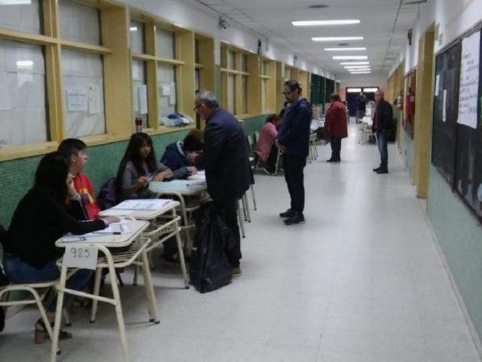 chubut vota.jpg