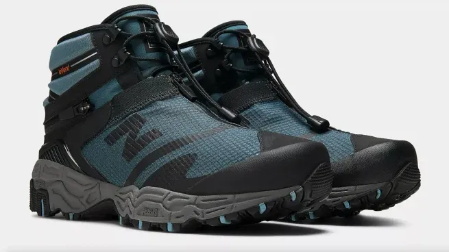 La nueva propuesta de New Balance permite tener tres modelos distintos en un mismo calzado.