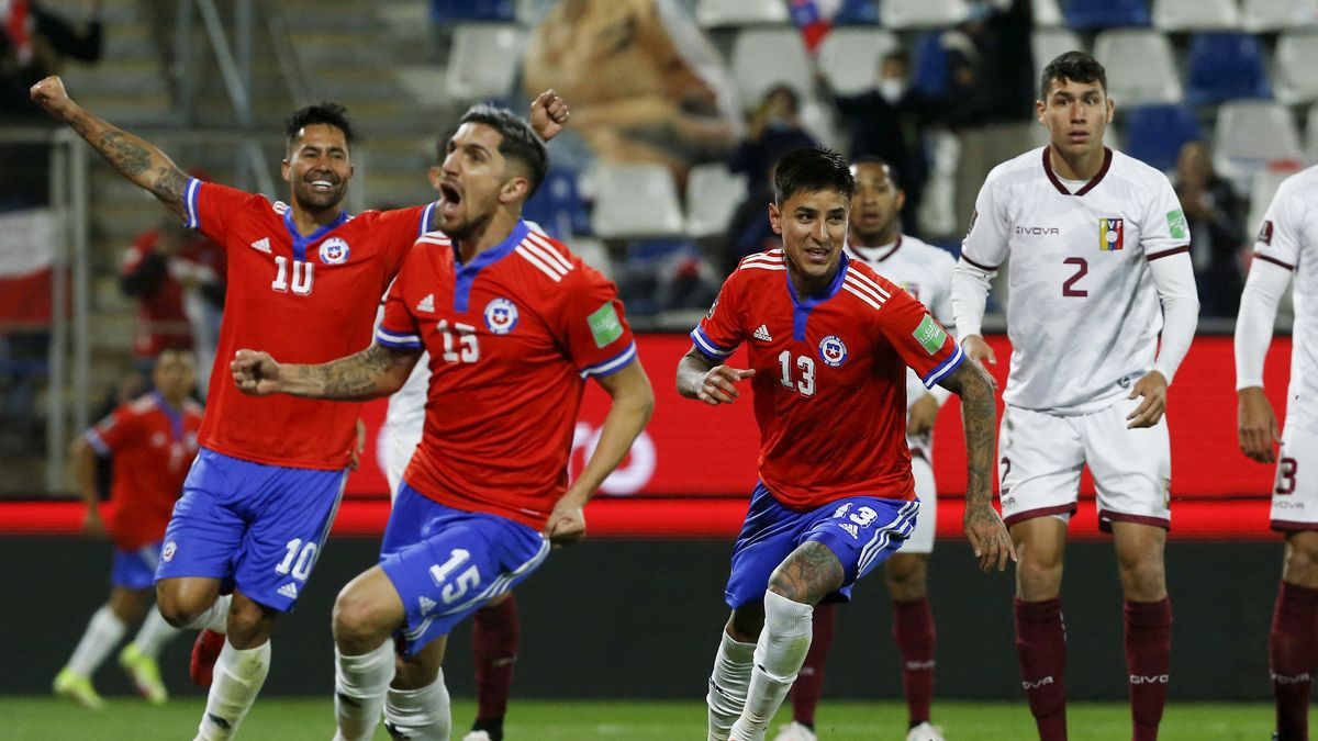 Chile beat Venezuela and got fully into the fight