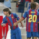El mundo del fútbol fue testigo del día que Messi debutó como profesional en el Barcelona. El mundo del fútbol fue testigo del día que Messi debutó como profesional en el Barcelona.