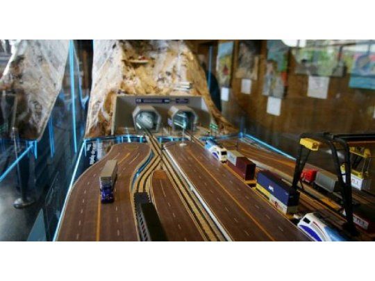 Maqueta del proyecto del túnel de Agua Negra.