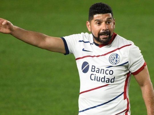 Ortigoza abrió el paraguas y dijo cómo espera que sea la vuelta del público  de San