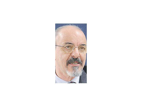 Carlos Tomada