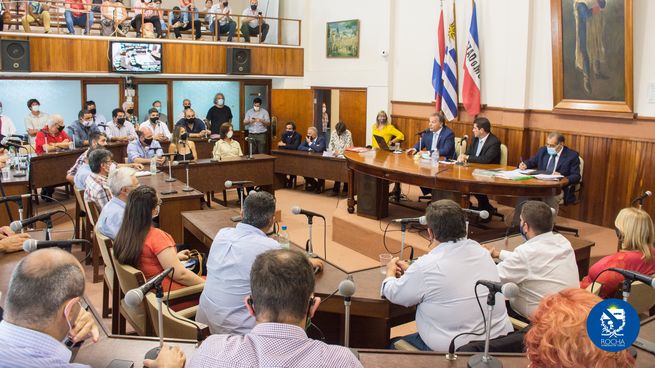 Hubo conflicto en la Junta Departamental de Rocha por la construcción de una terminal de ómnibus en el departamento uruguayo.