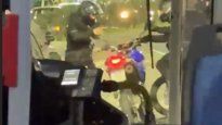 Motochorros protagonizaron un violento robo en Lanús&nbsp;