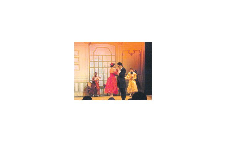 Iñaki Urlezaga bailó su conocida versión coreográfica de «Traviata» en la inauguración del teatro lírico misionero.