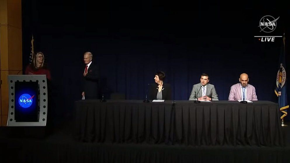 Sesión informativa sobre los OVNIS.