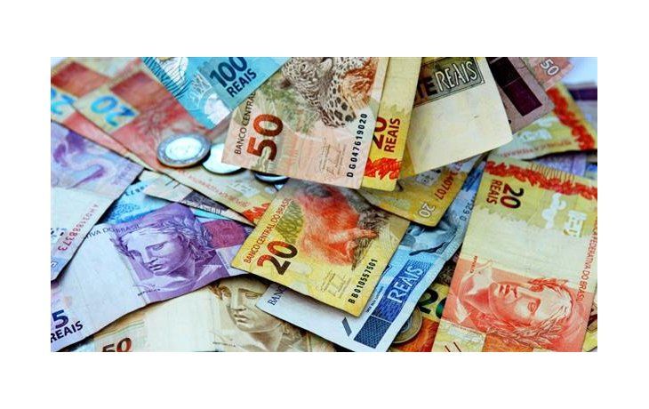 El real se depreció 1,1% a 3,283 por dólar
