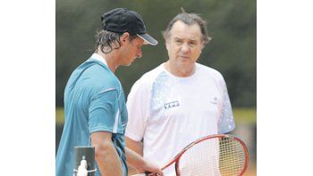 Ya alejado del cargo de capitán del equipo argentino, «Tito» Vázquez habló de sus diferencias con el cordobés. Y confesó que el que tenía relación con él era el subcapitán, Ricardo Rivera.