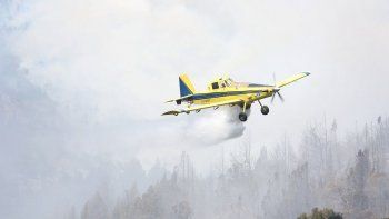 planean sumar aviones privados para combatir los incendios en el bolson