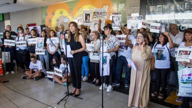 A 12 años de la Tragedia de Once, familiares y allegados de las víctimas realizaron un nuevo acto para exigir memoria y justicia.