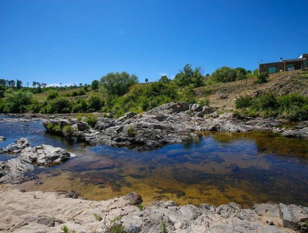 El río de Intiyaco es una de las principales atracciones de la localidad. El río de Intiyaco es una de las principales atracciones de la localidad.